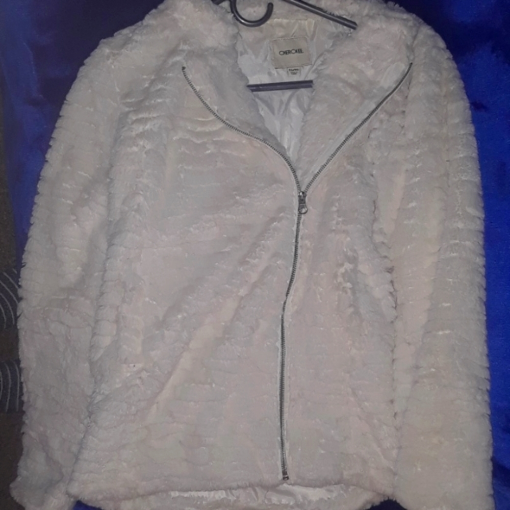 White cherokee faux fur coat